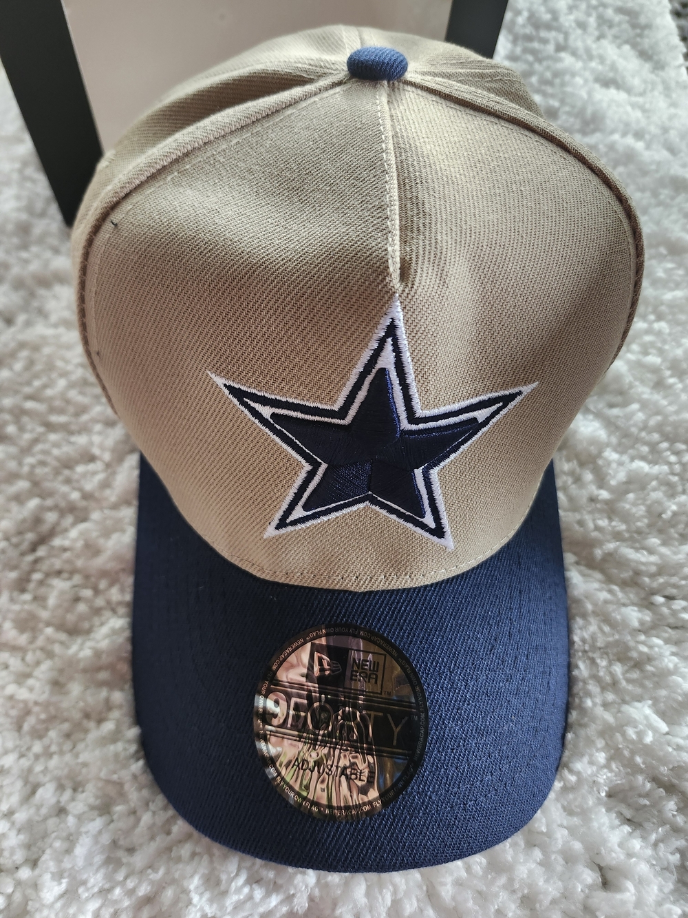 Men's casual, embroidered, and adjustable cap